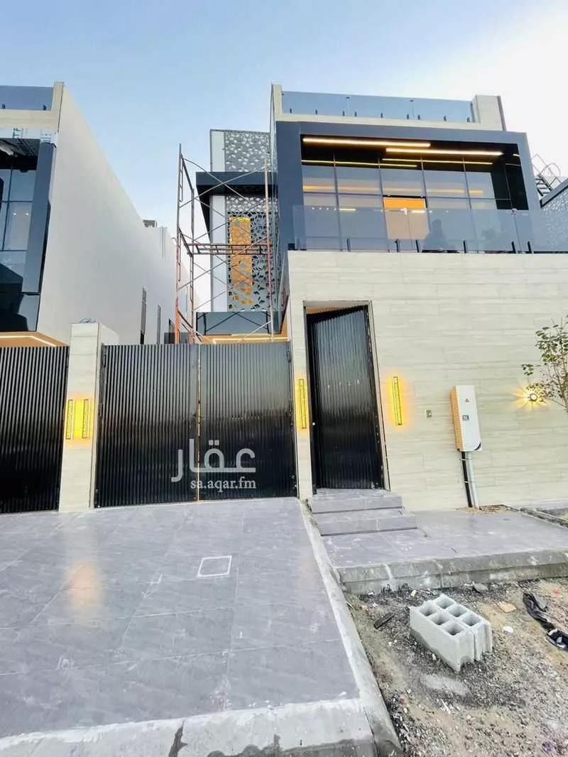 6 bedroom villa in Al Shiraa 2