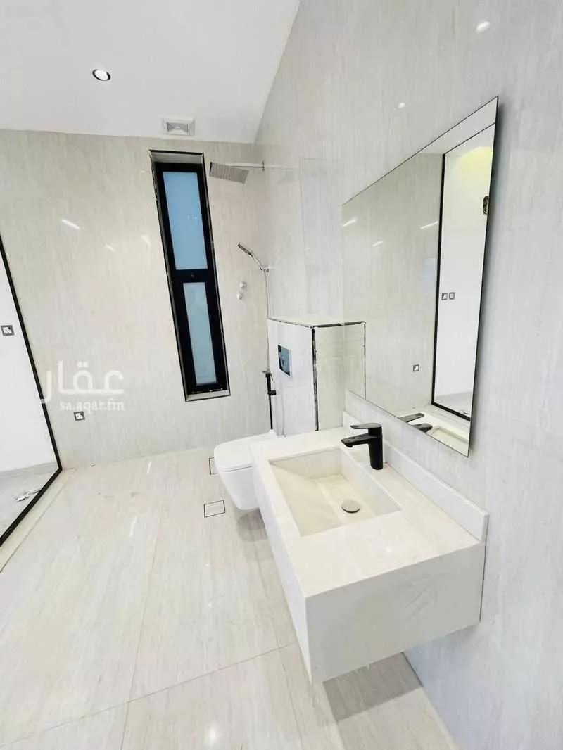 6 bedroom villa in Al Shiraa 8