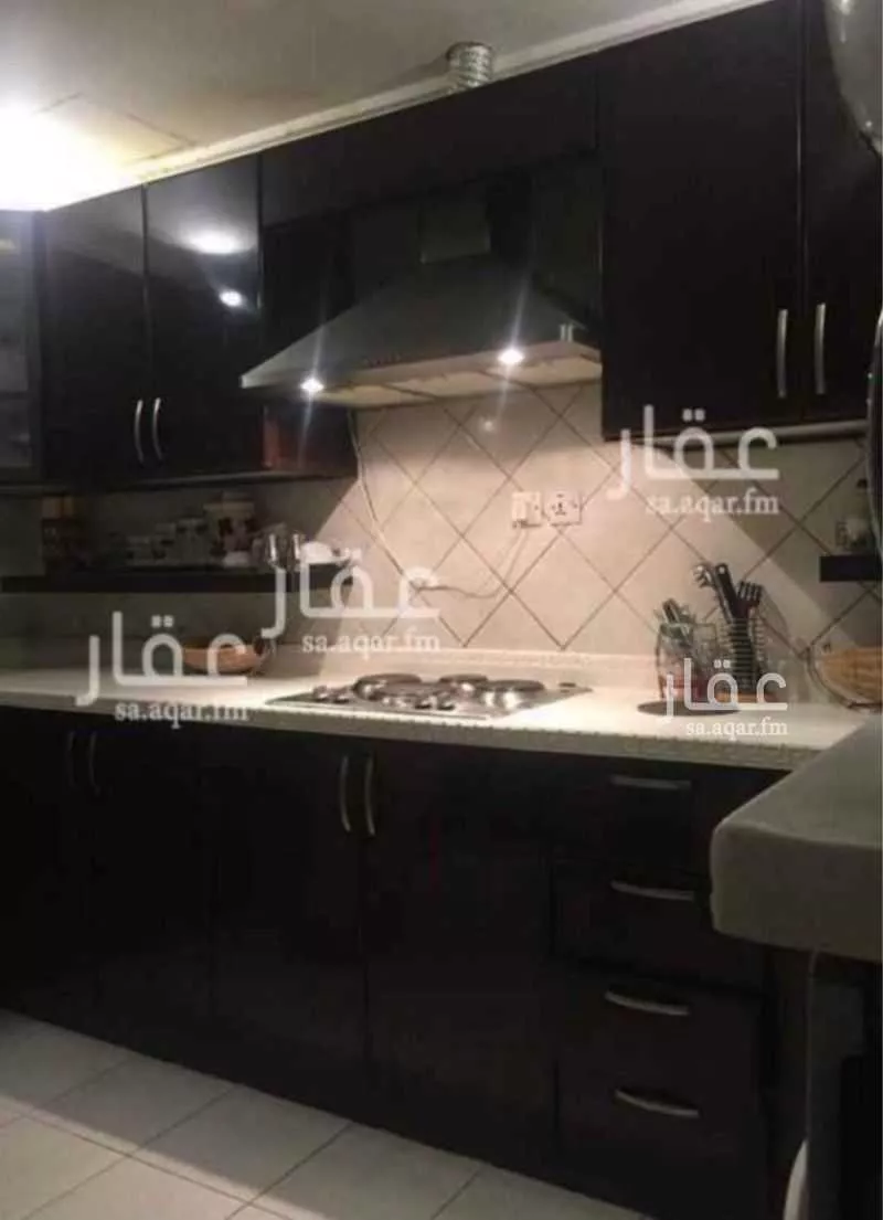 فيلا 4 غرف في اليرموك 3