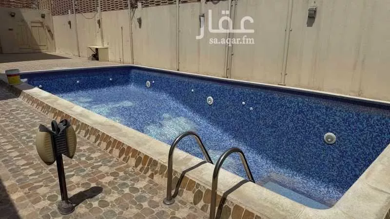 فيلا 4 غرف في الصواري 3