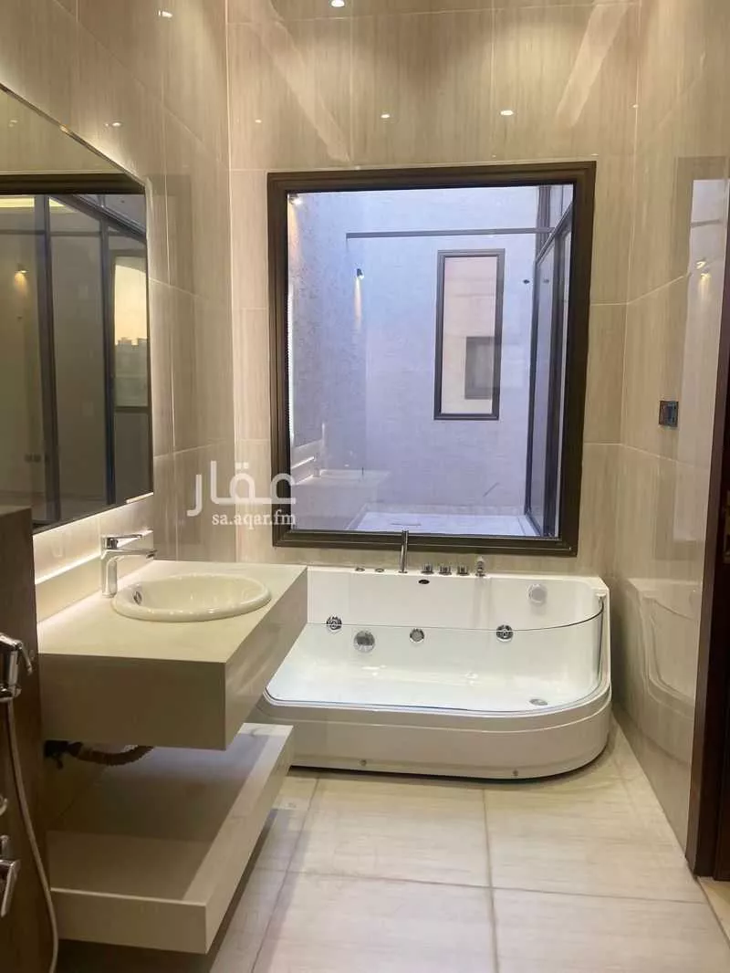 8 bedroom villa in Al Bahr 8