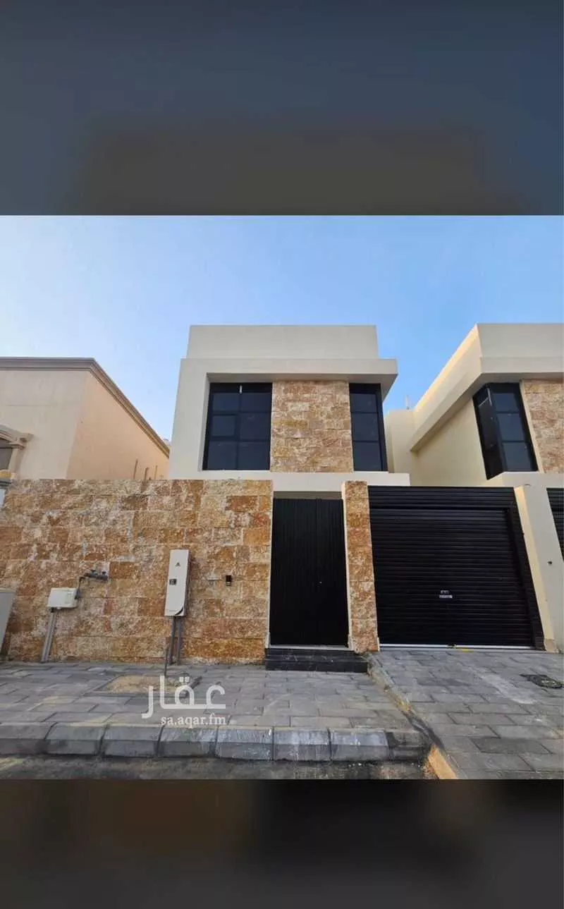 8 bedroom villa in At Tahliyah 4