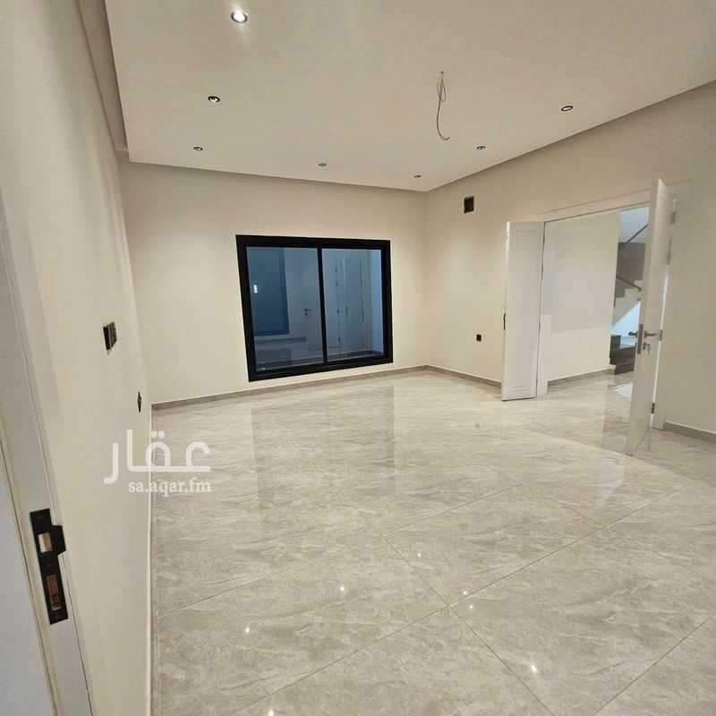 4 bedroom villa in At Tahliyah, Eastern Province 6