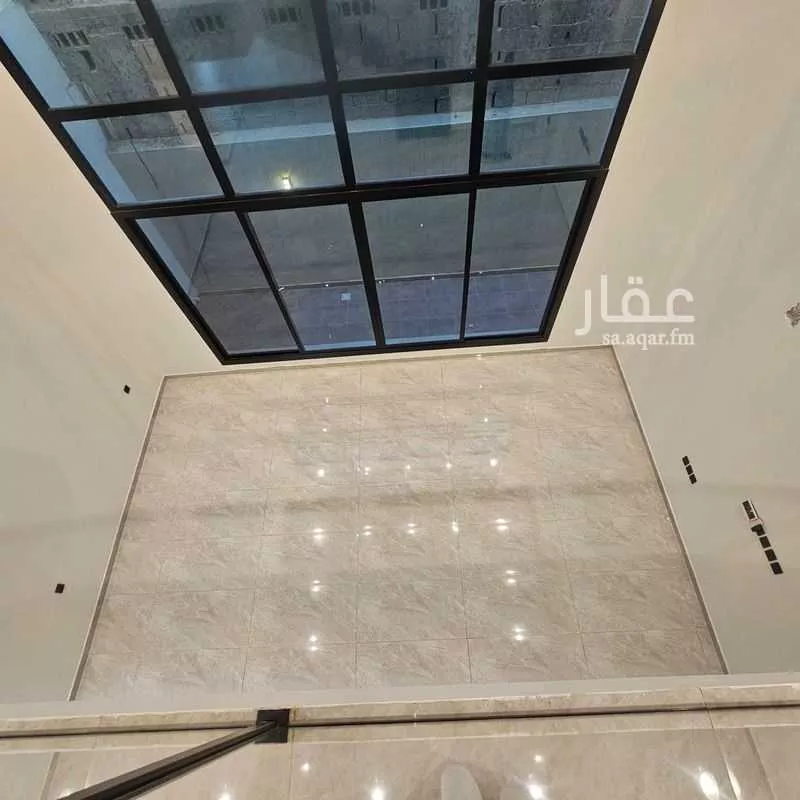 7 bedroom villa in At Tahliyah 2