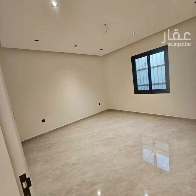 7 bedroom villa in At Tahliyah 12