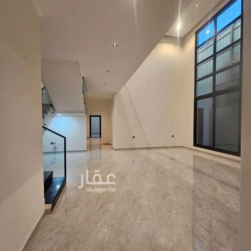 7 bedroom villa in At Tahliyah 17