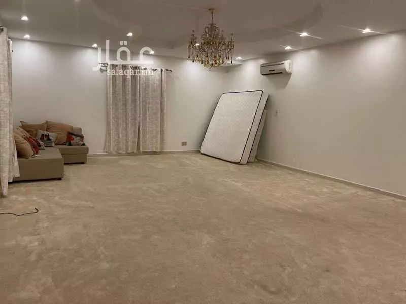 فيلا 7 غرف في الخزامى 3