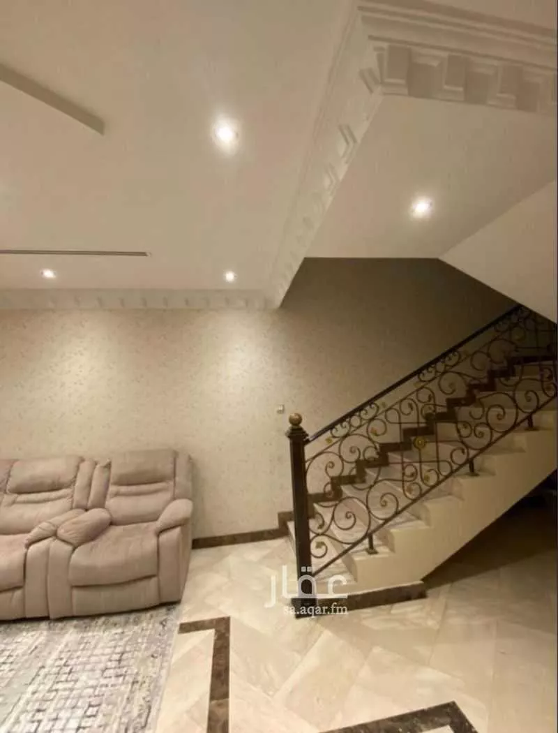 4 bedroom villa in Al Yarmouk 7