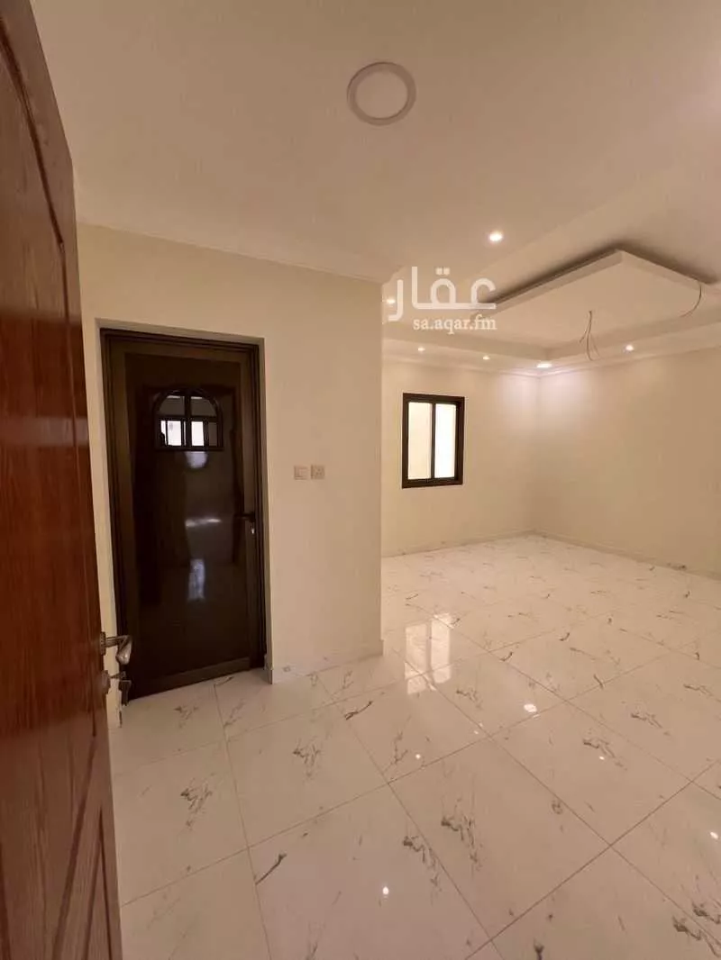5 bedroom villa in As Sawari 11
