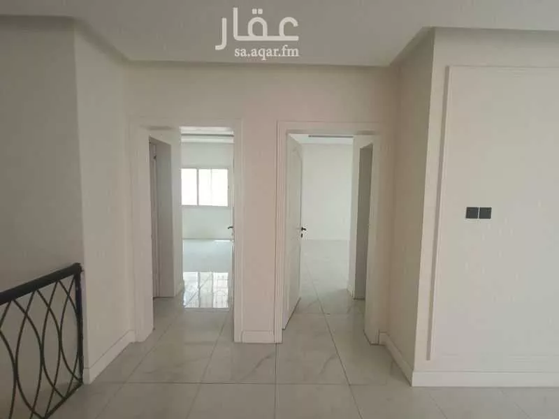 5 bedroom villa in Al Yarmouk 2