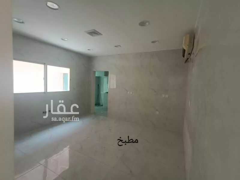 5 bedroom villa in Al Yarmouk 5
