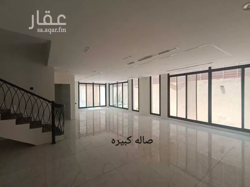 5 bedroom villa in Al Yarmouk 10