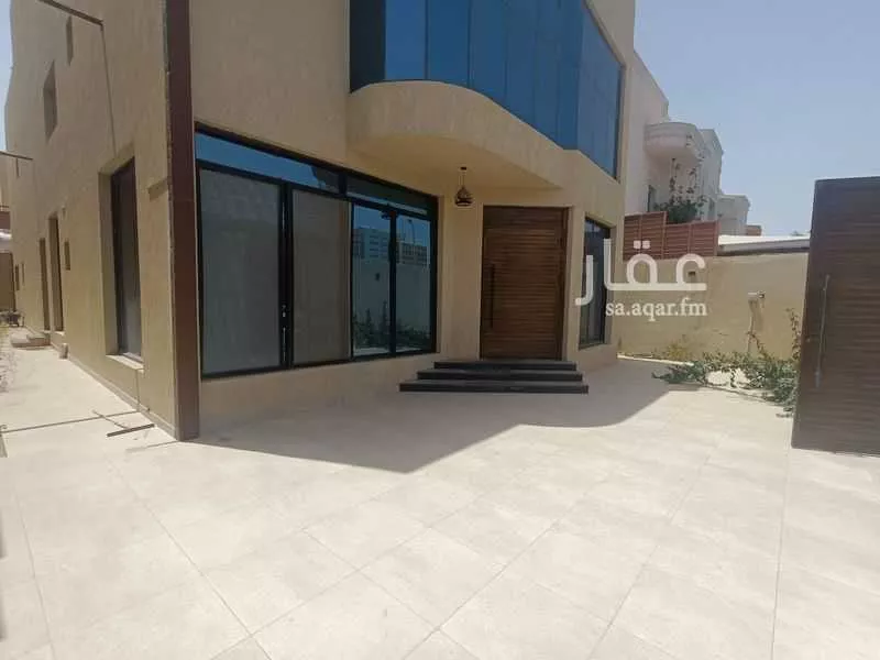 5 bedroom villa in Al Yarmouk 16