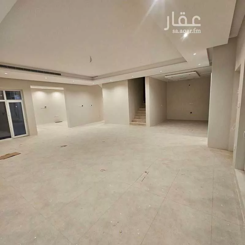 6 bedroom villa in As Sawari 21