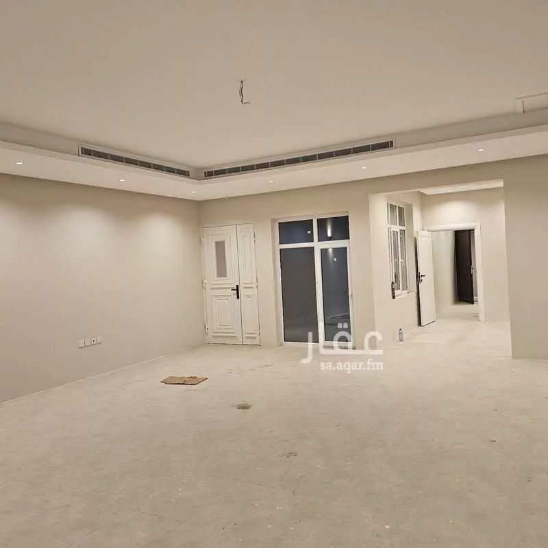 6 bedroom villa in As Sawari 5