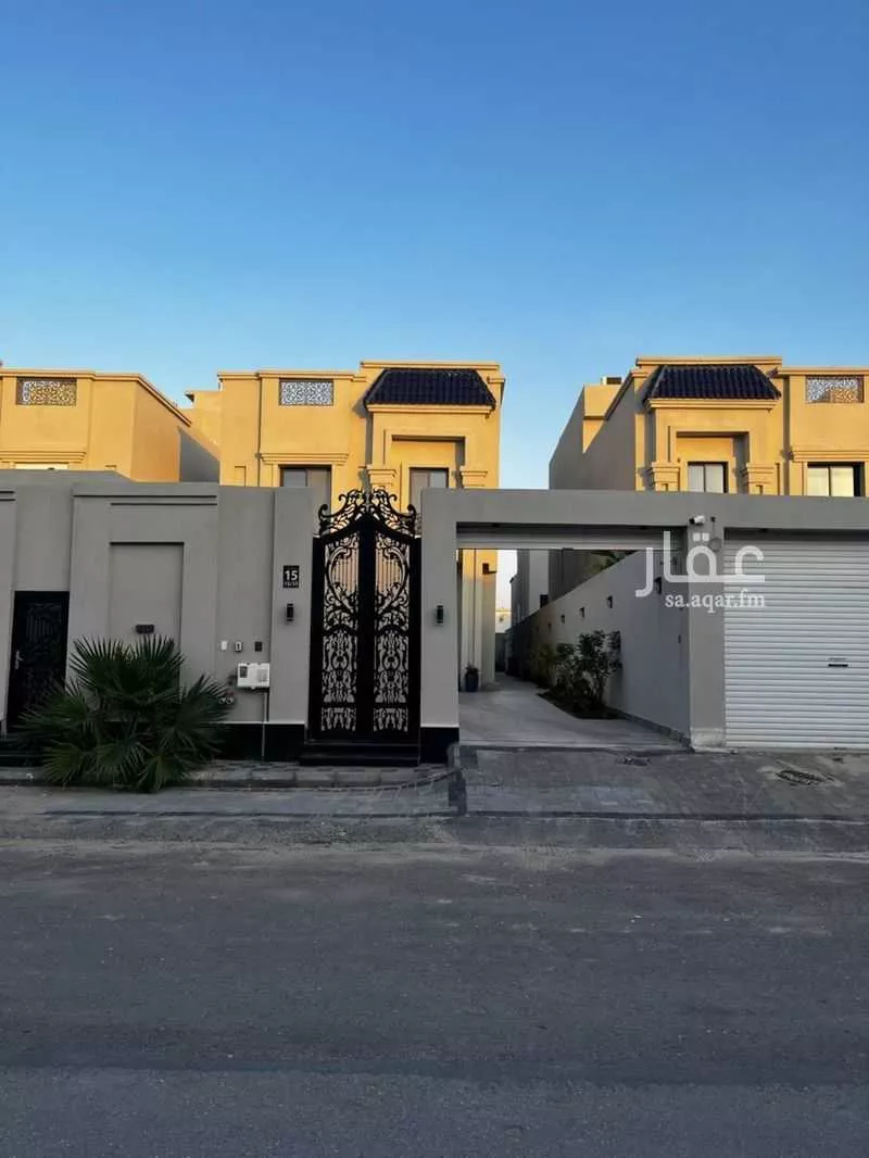 7 bedroom villa in Al Buhairah 3