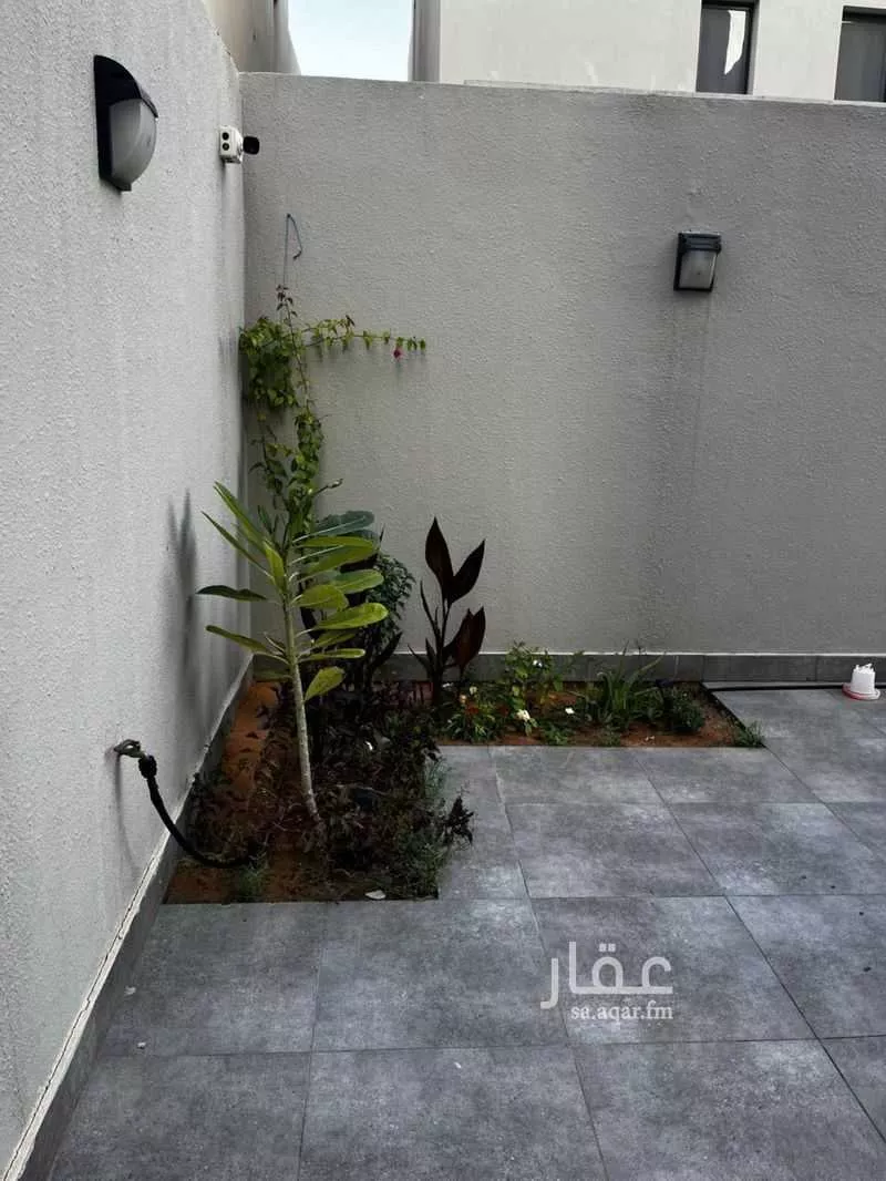 7 bedroom villa in Al Buhairah 4