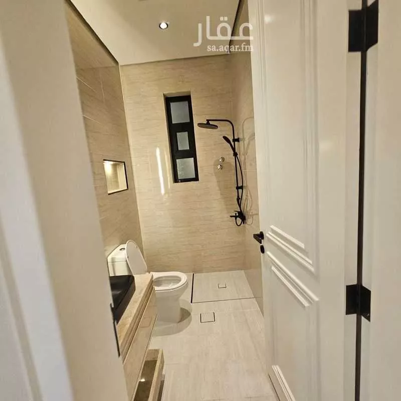 10 bedroom villa in As Sawari 18