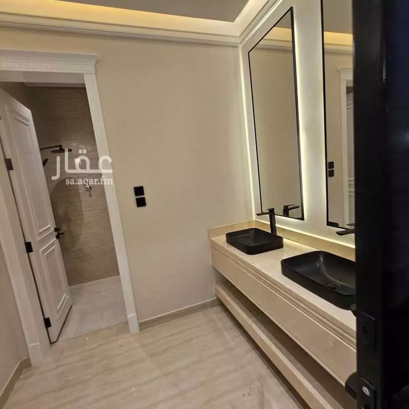 10 bedroom villa in As Sawari 20