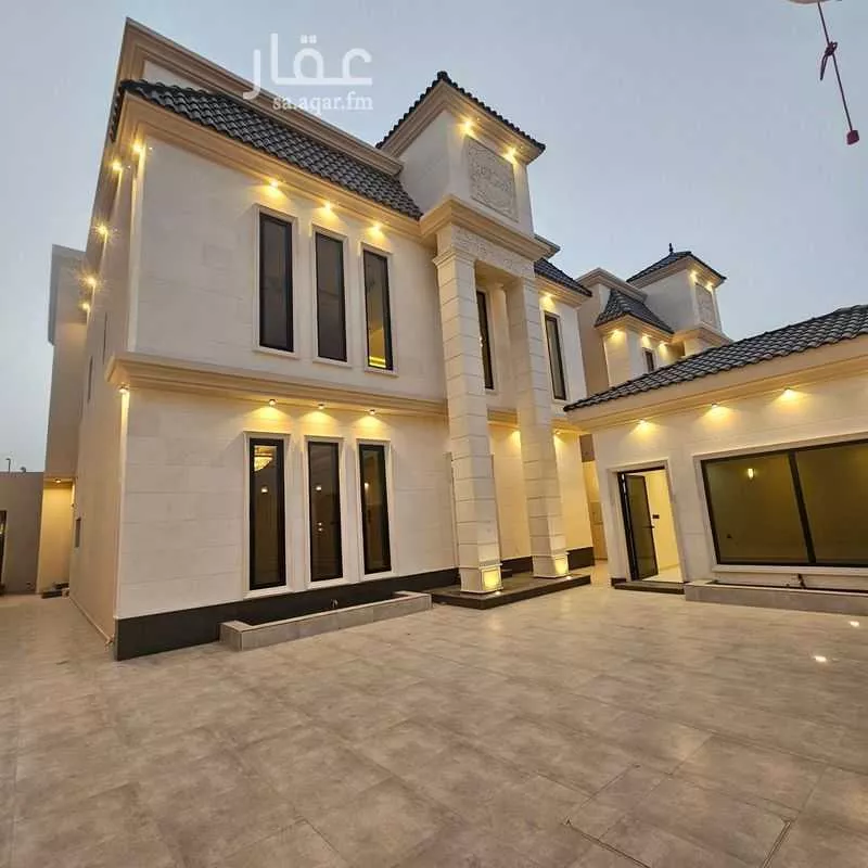 10 bedroom villa in As Sawari 25