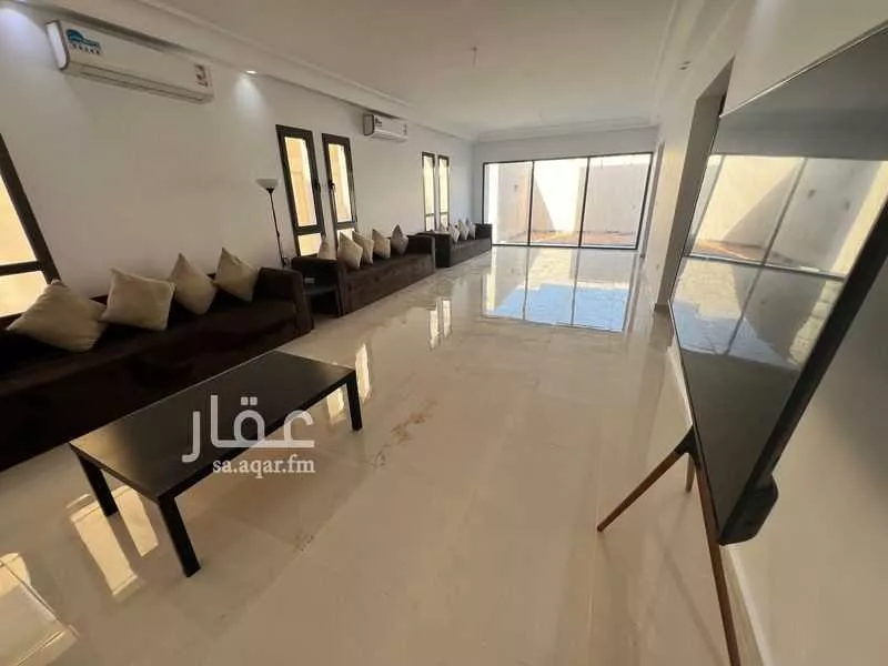 فيلا 5 غرف في البحيرة 6