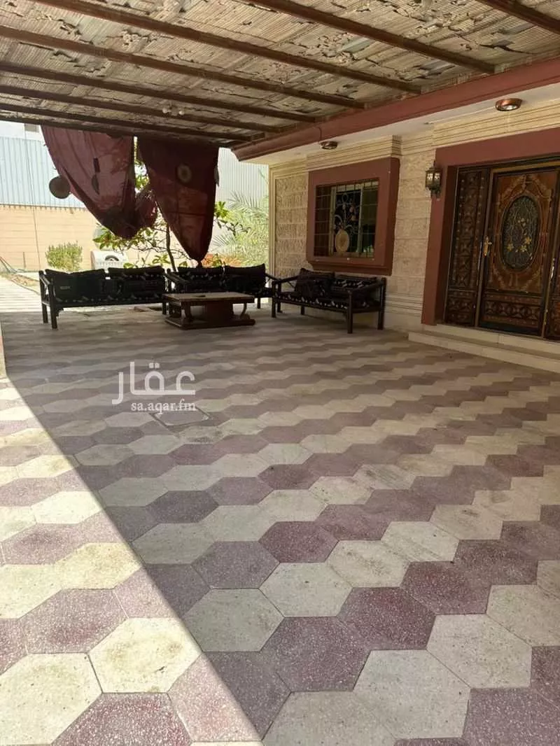 6 bedroom villa in Al Khuzama 14