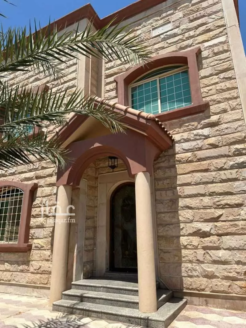 6 bedroom villa in Al Khuzama 15