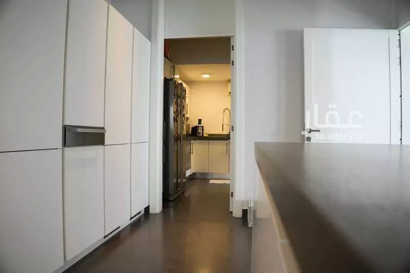 5 bedroom villa in Al Buhairah 3