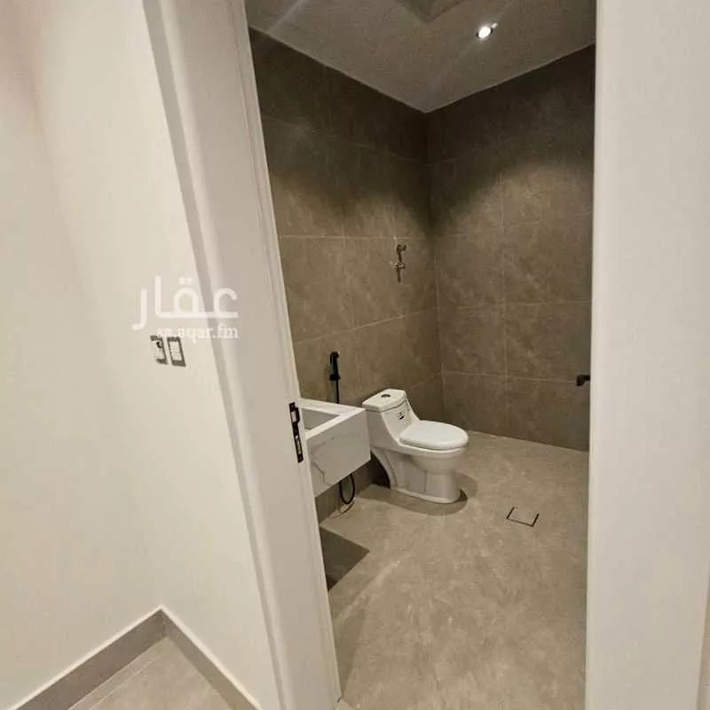 7 bedroom villa in Al Lulu 5