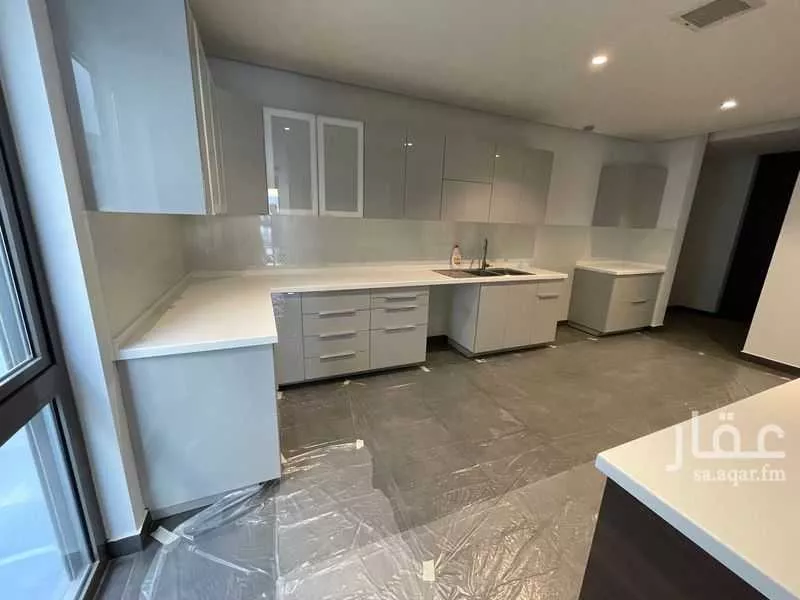 5 bedroom villa in Al Buhairah 18