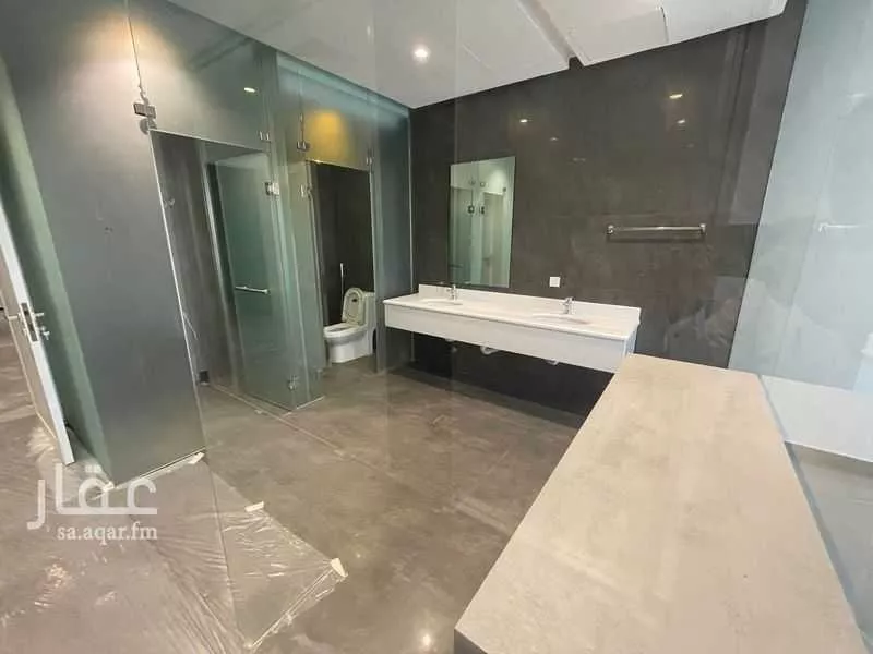 5 bedroom villa in Al Buhairah 27