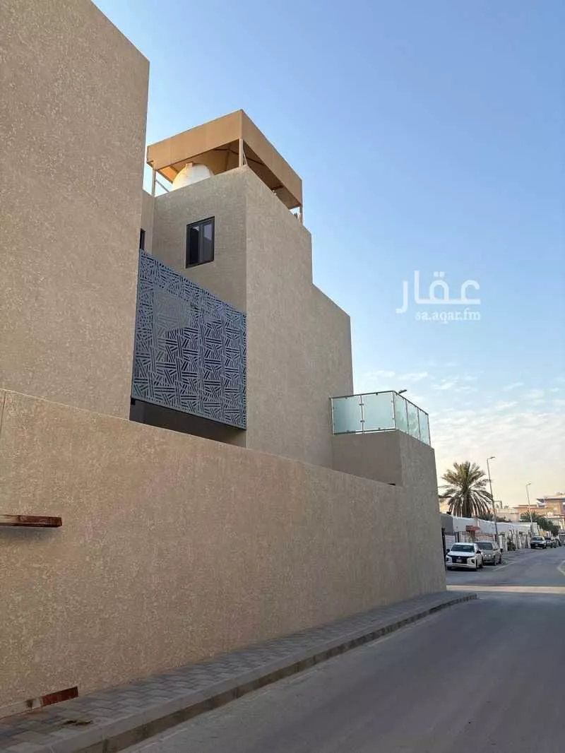 5 bedroom villa in Qurtubah, Eastern Province 4