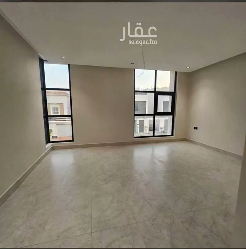 7 bedroom villa in At Tahliyah, Eastern Province 8