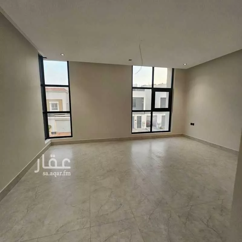 8 bedroom villa in At Tahliyah, Eastern Province 8