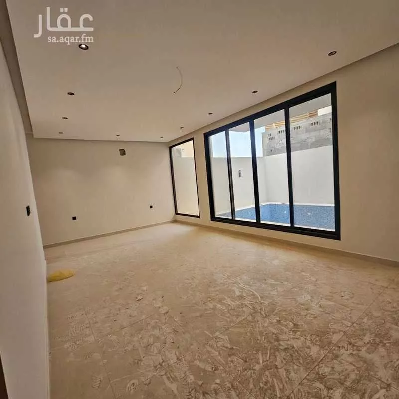 7 bedroom villa in At Tahliyah 14