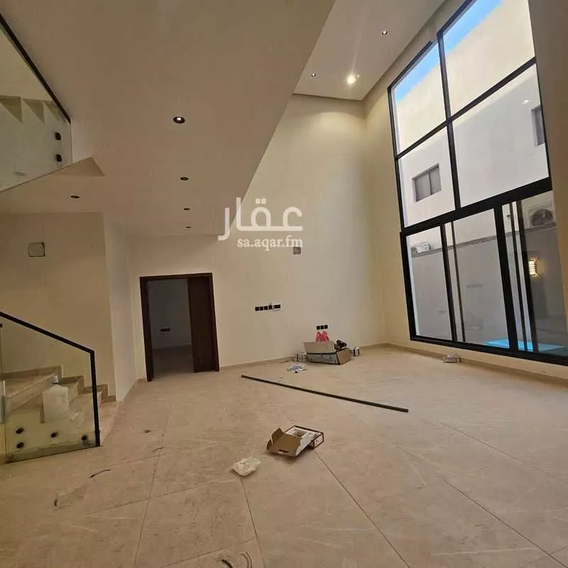 7 bedroom villa in At Tahliyah 4