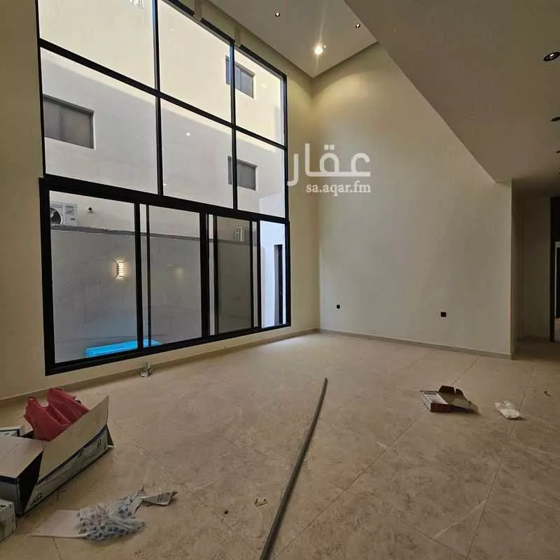 7 bedroom villa in At Tahliyah 7