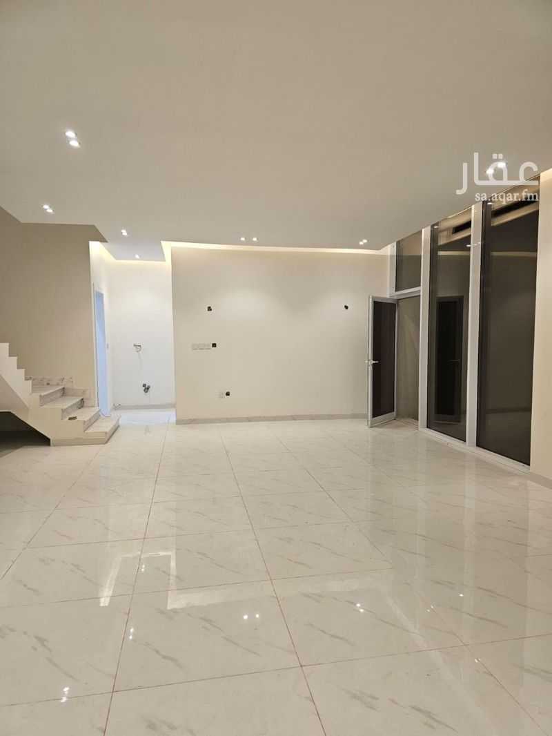 4 bedroom villa in Al Buhairah, Eastern Province 6