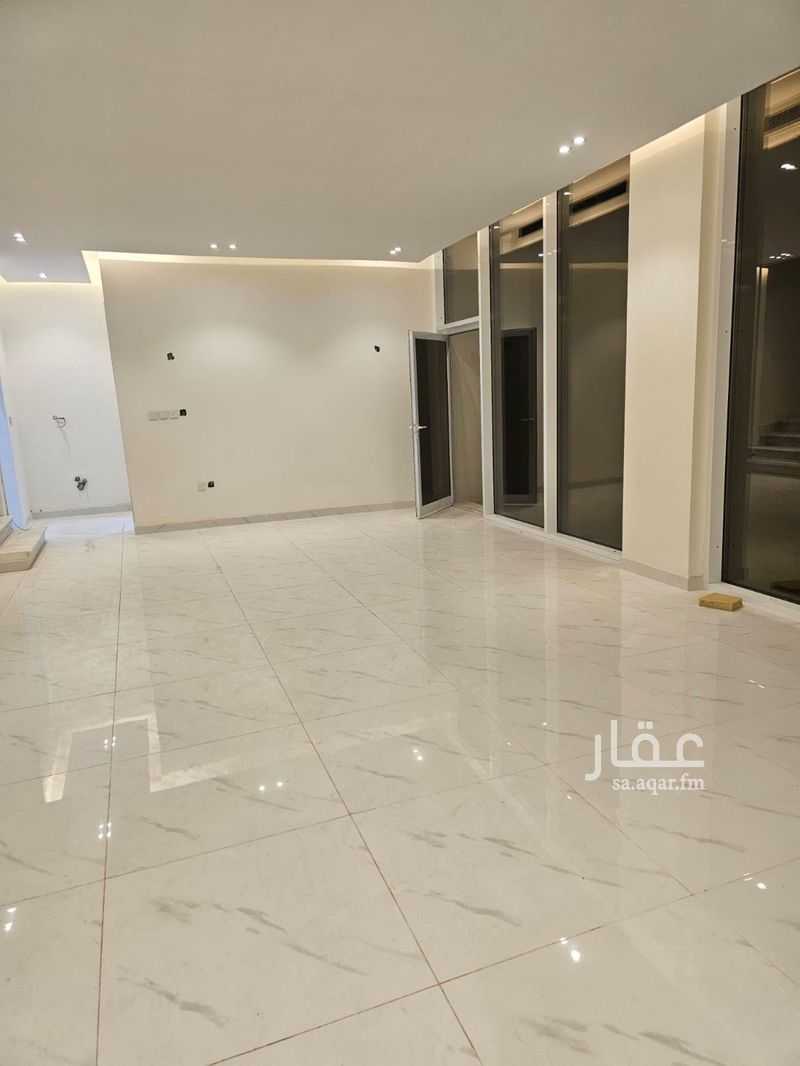 4 bedroom villa in Al Buhairah, Eastern Province 18