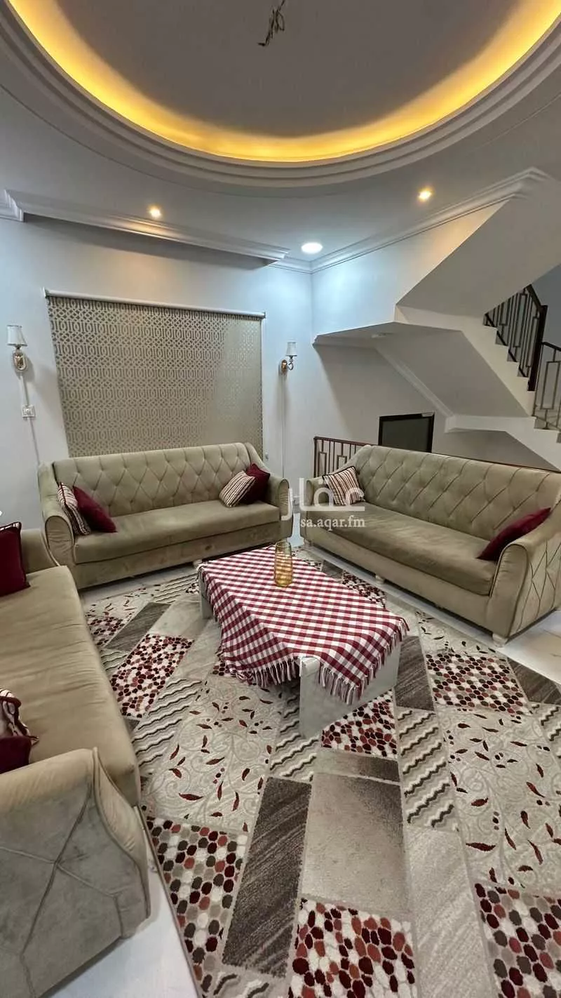 9 bedroom villa in Al Buhairah 4