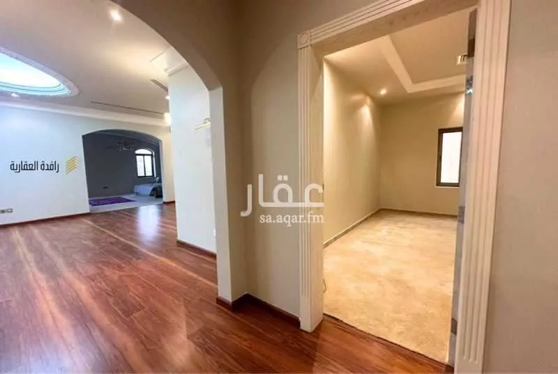 8 bedroom villa in Al Khuzama 14