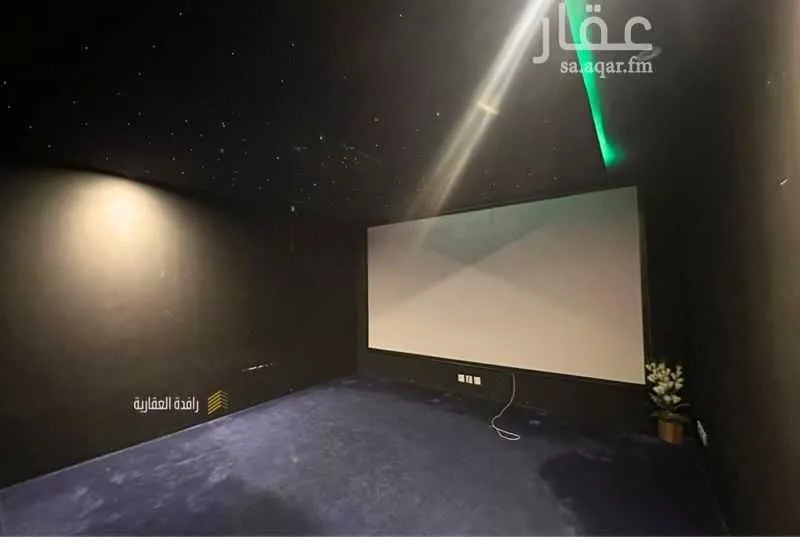 8 bedroom villa in Al Khuzama 16