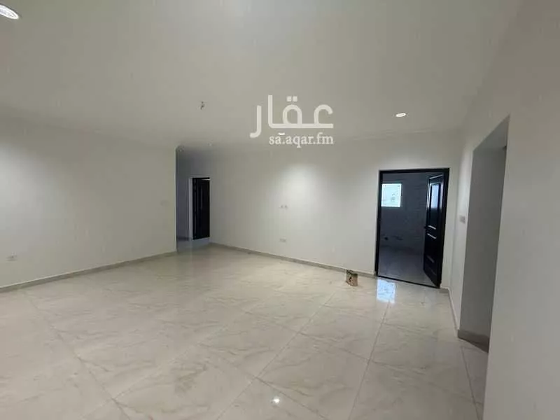 3 bedroom apartment in Dahiat King Fahd, Eastern Province 7