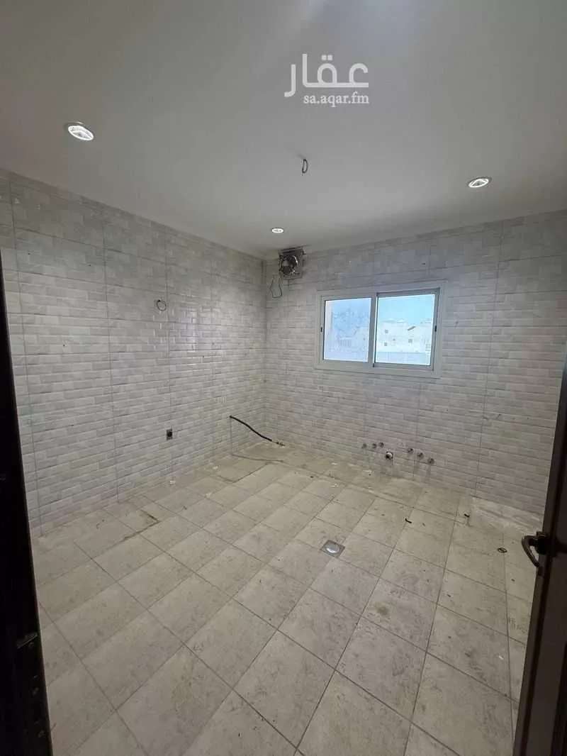 3 bedroom apartment in Dahiat King Fahd, Eastern Province 6