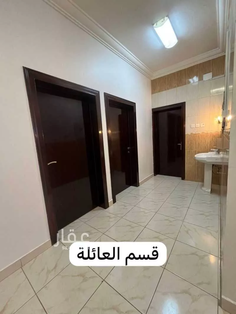 3 bedroom apartment in Shubra, Khamis Mushait 11
