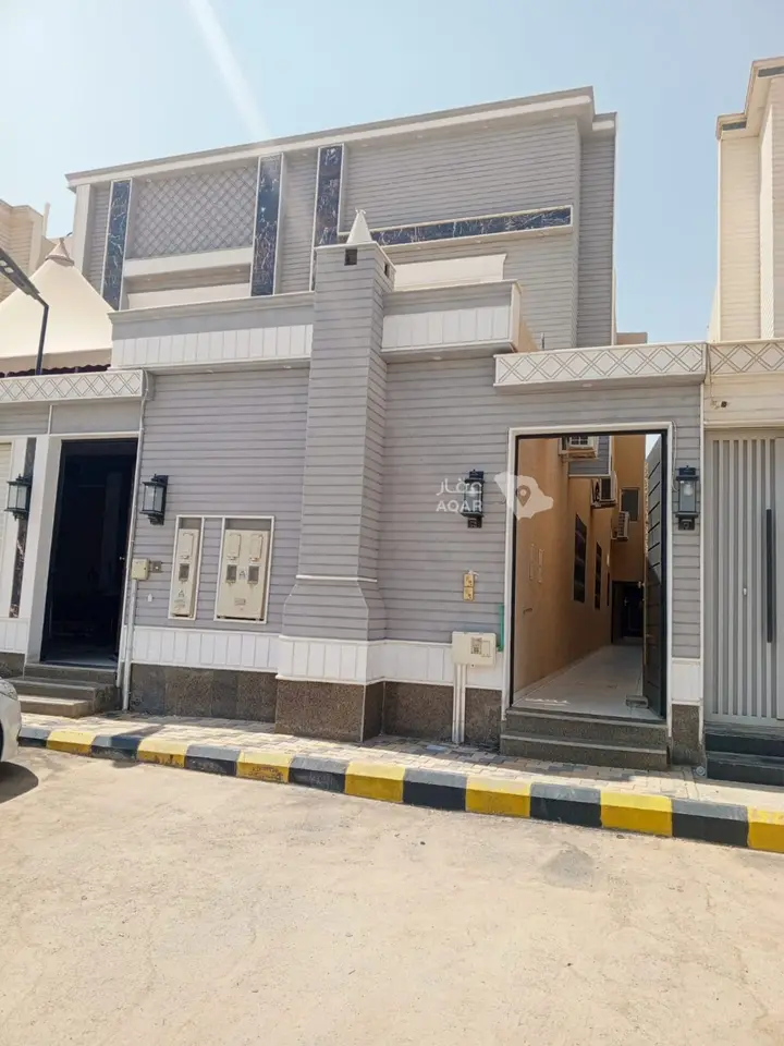 3 bedroom apartment in Tuwaiq, Riyadh 2