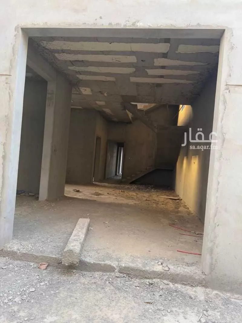 فيلا 6 غرف في الشراع 12