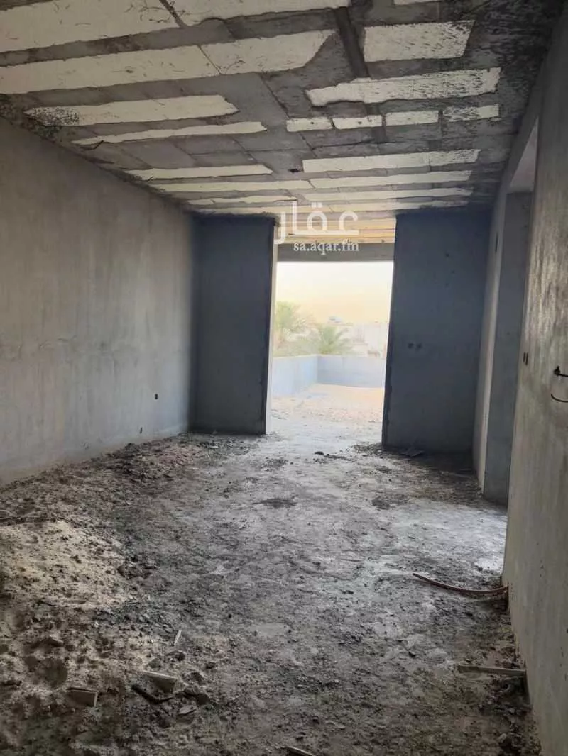 فيلا 6 غرف في الشراع 10