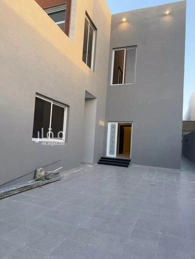6 bedroom villa in Al Shiraa 9