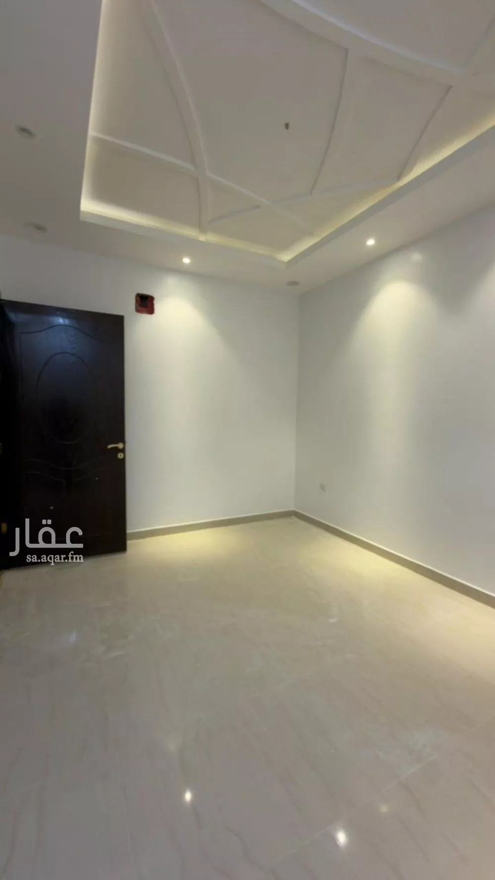 دور 3 غرف في الملقا 10